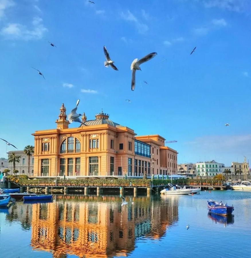 Annamaria - Central Station Charming Accommodation Bari Ngoại thất bức ảnh